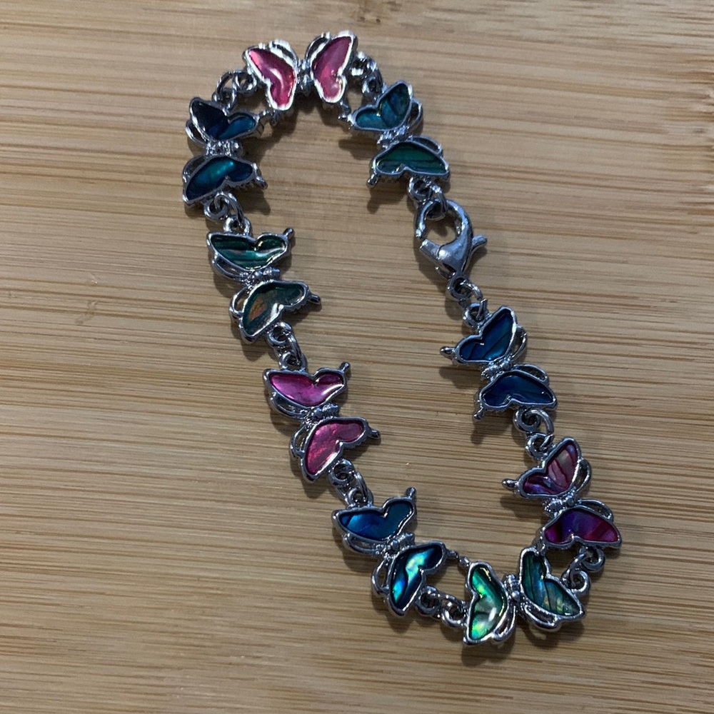 Vintage Abalone Coloured 🦋Butterfly Bracelet